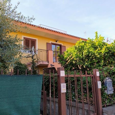 Casa Vacanze I Mori Mascali Buitenkant foto
