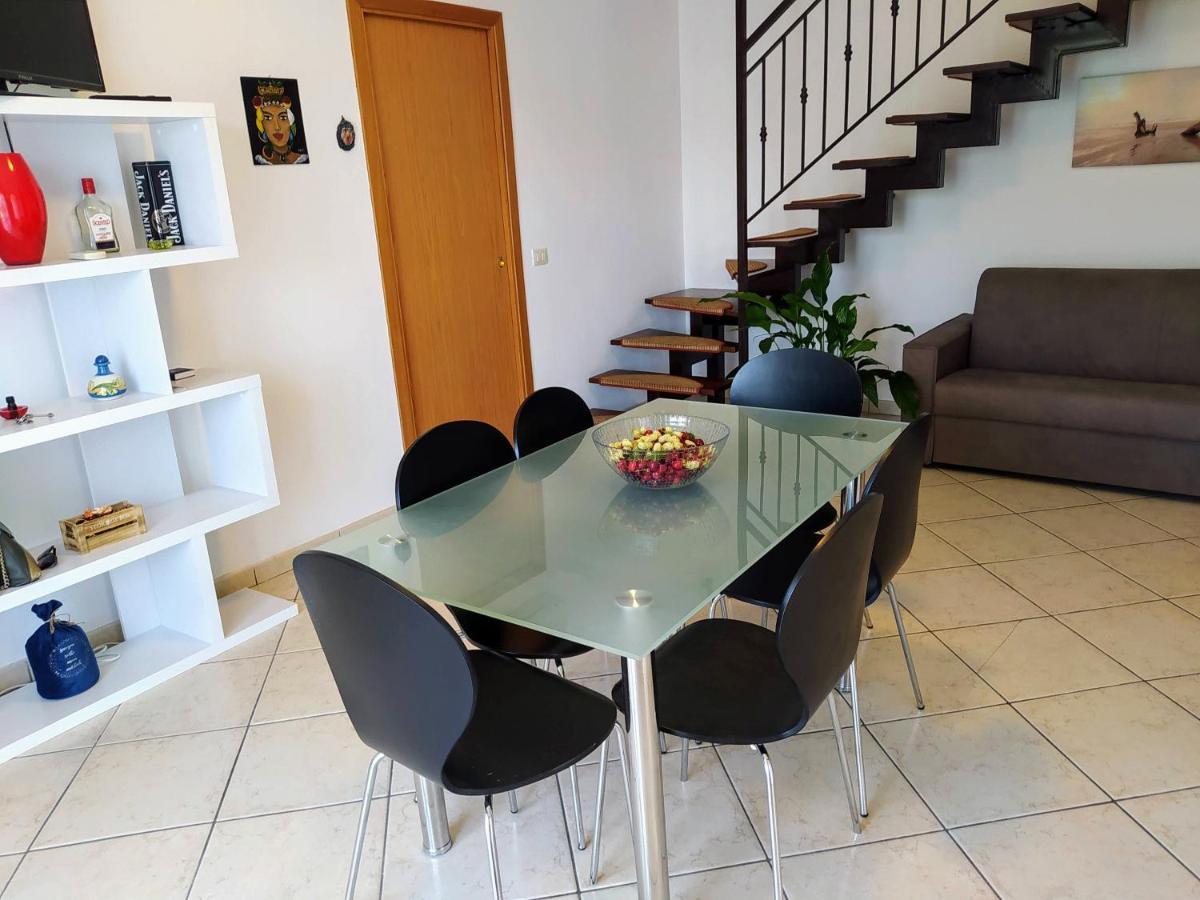 Casa Vacanze I Mori Mascali Buitenkant foto